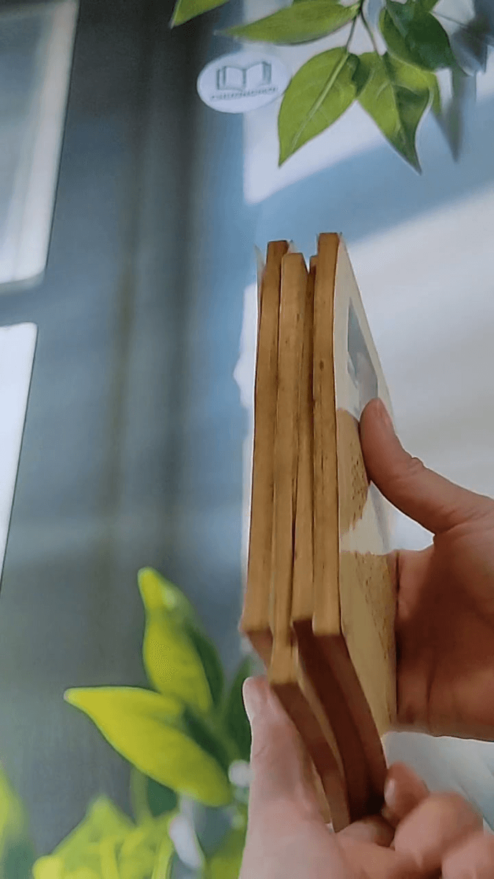 Bộ Trại hoa vàng 10