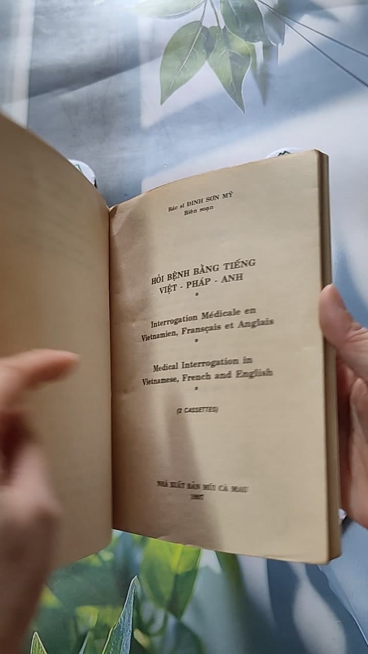 Hỏi Bệnh Bằng Tiếng Việt - Pháp - Anh 7