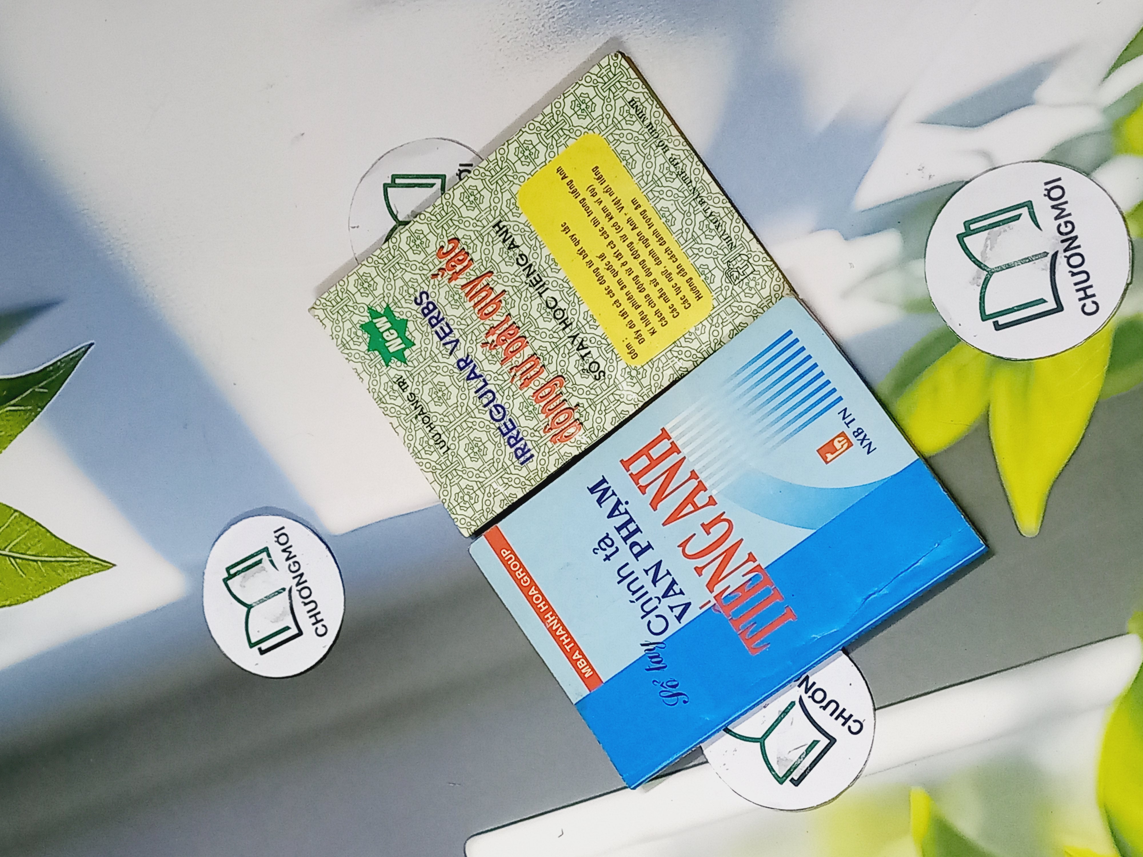 Combo Sổ Tay: Chính Tả Văn Phạm Tiếng Anh, Động Từ Bất Quy Tắc (Sách Bỏ Túi)