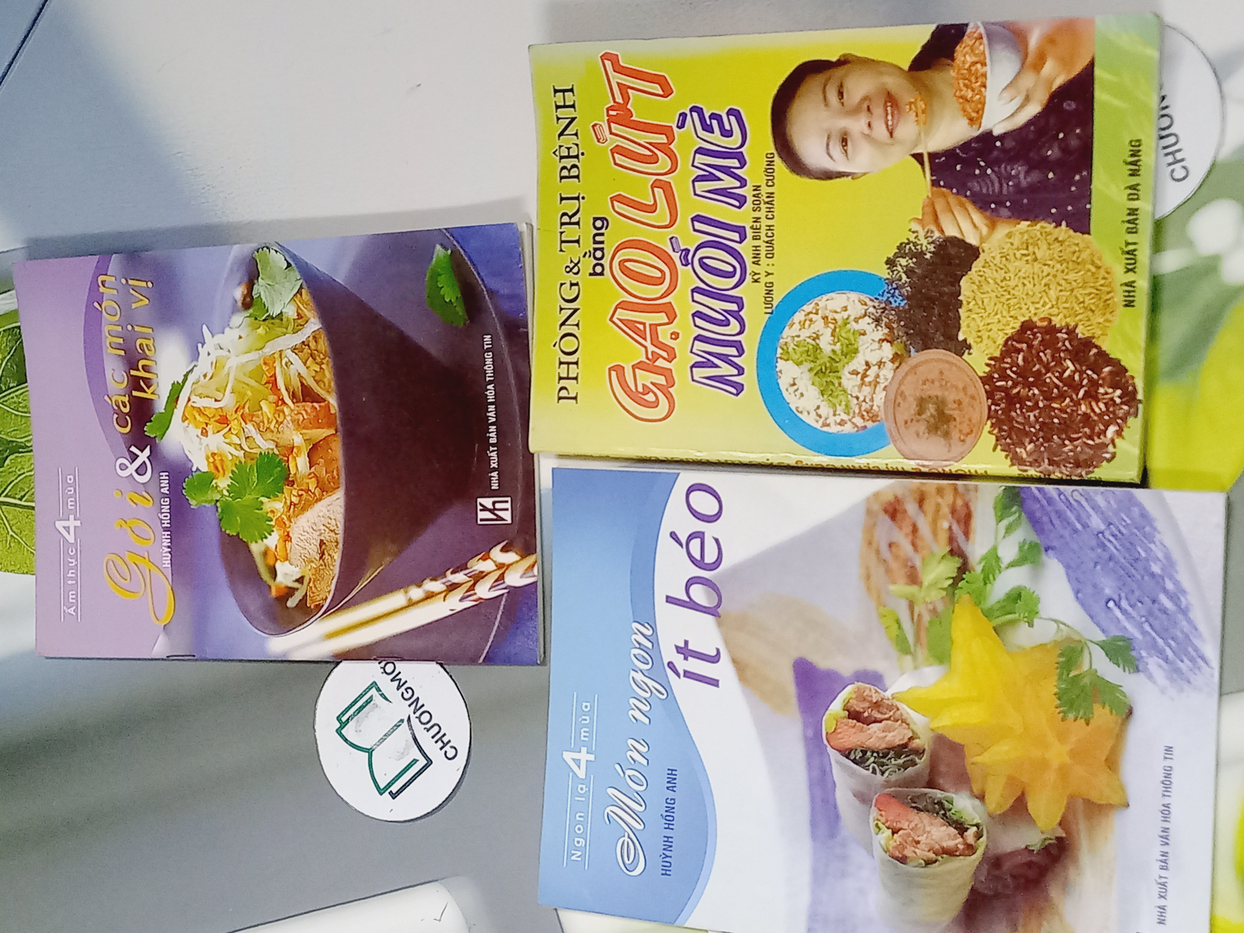 Combo Ẩm Thực: Phòng & Trị Bệnh Bằng Gạo Lứt - Muối Mè, Món Ngon Ít Béo, Gỏi & Các Món Khai Vị